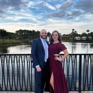 Meet your Posher, Claudia